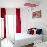 Garibaldi Apartments